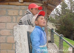 Ni�os del P�ramo meride�o